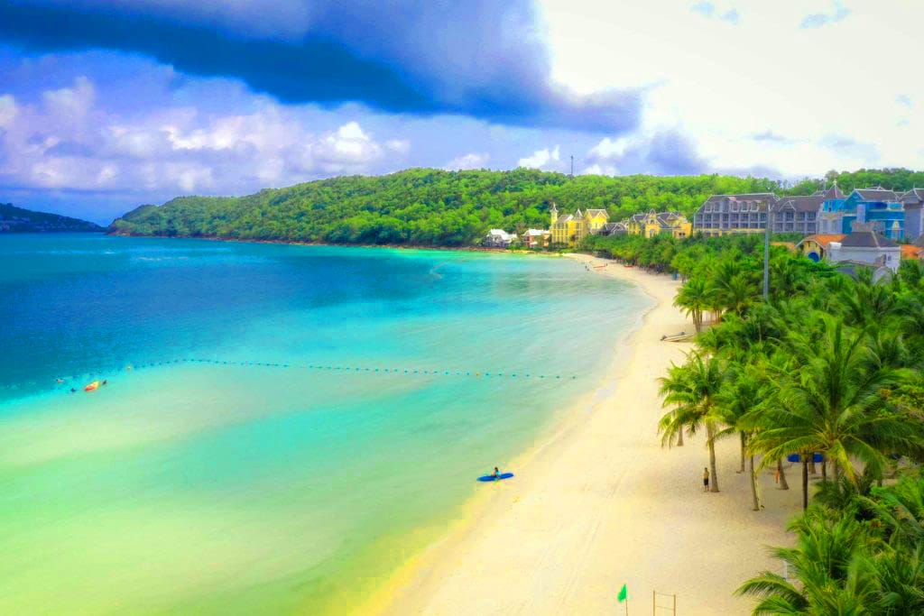 Travel blog Asia coastlines, slow tour, travel beyond fame