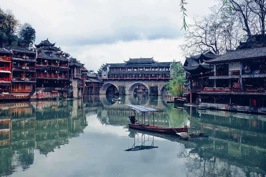 Why Fenghuang Ancient Town Feels Like a Living Museum of Hunan China